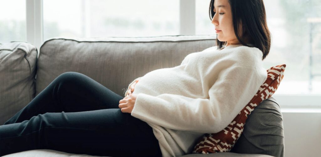 symptoms-of-period-during-pregnancy-womensecret-info